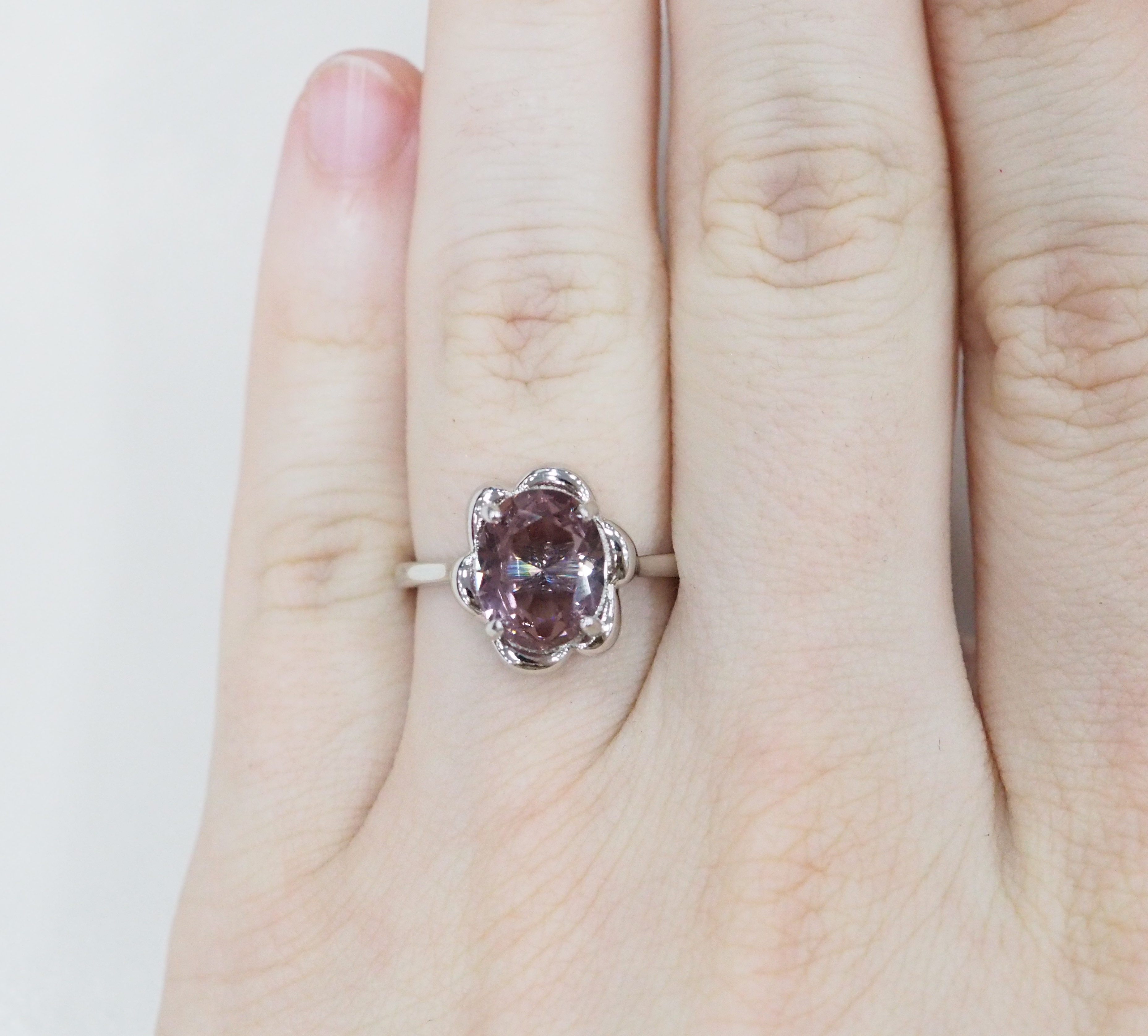 Серебряное кольцо с султанитом